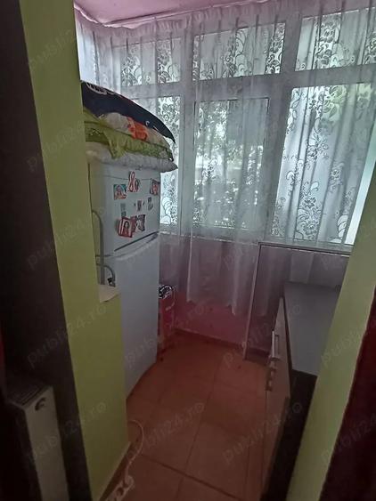 Apartament cu 2 camere semidecomandat în Mihai Bravu