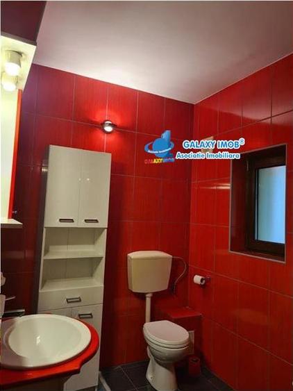 Casă cu 3 camere cu Teren 300 Mp în Central