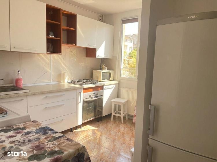 Apartament cu 2 camere decomandat în Păcii