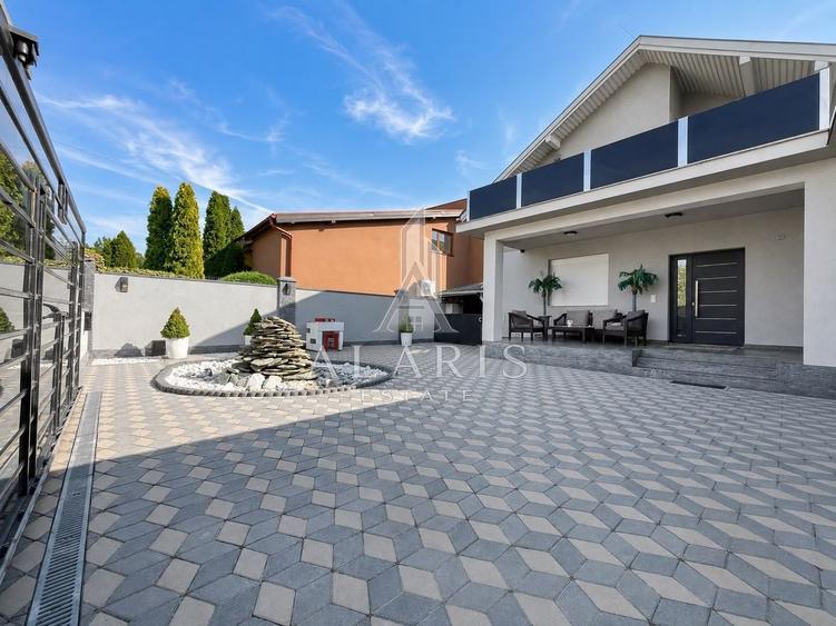 Casă individuală cu 7 camere cu Piscina în Aradului