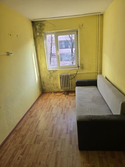 Inchiriez camera camin valea rosie - 2