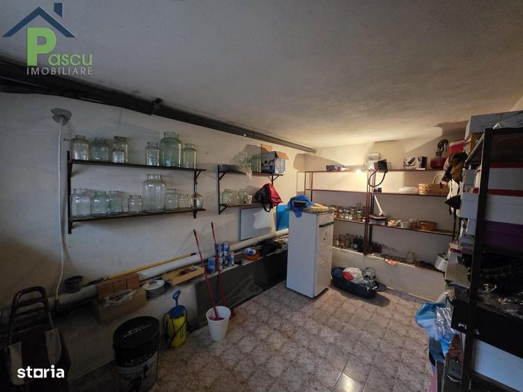 Casă cu 5 camere cu Canalizare în Giurgiului