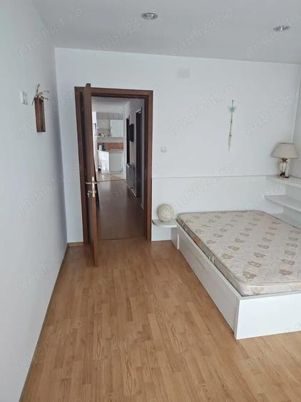 Apartament cu 3 camere în Călimănești