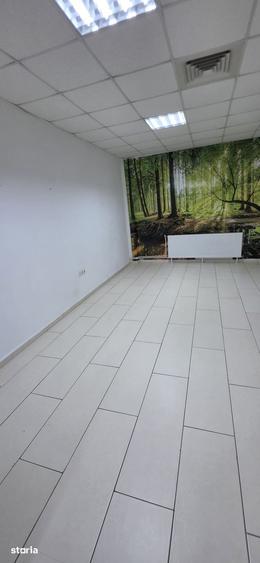 Birouri de inchiriat zona Far In cladirea cu Bardi Auto etaj 1 - 12