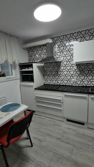Apartament cu 2 camere decomandat în Ultracentral