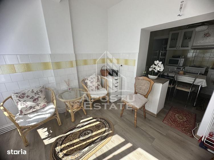 Apartament cu 3 camere în Spitalul Județean