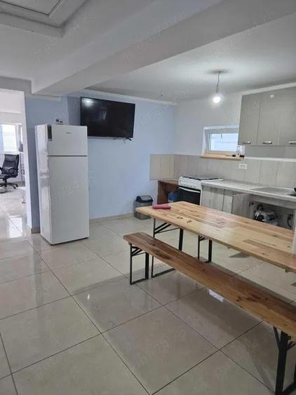 Casă cu 6 camere cu Teren 260 Mp în Berceni