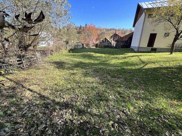 Teren de 312 mp, în Bran