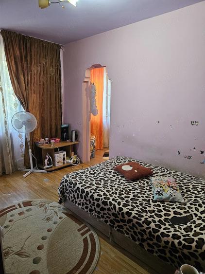 Apartament cu 2 camere nedecomandat în Trivale