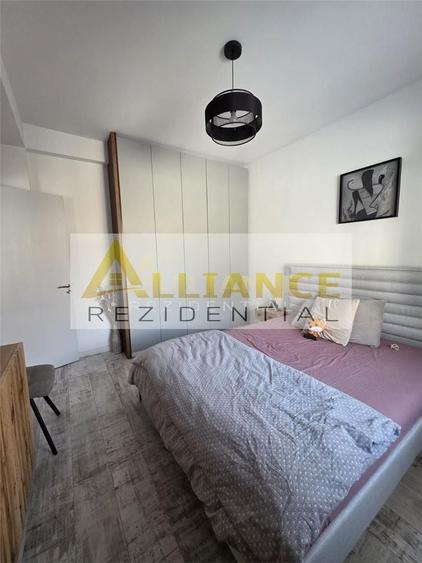 Duplex cu 3 camere cu Canalizare în Central
