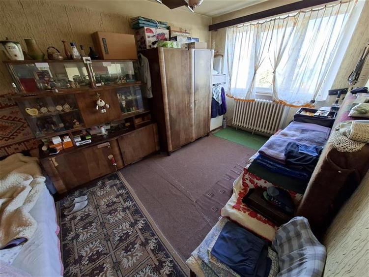 Apartament cu 3 camere semidecomandat în Mănăștur