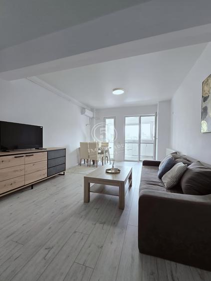 Apartament cu 2 camere semidecomandat, mobilat în Unirii