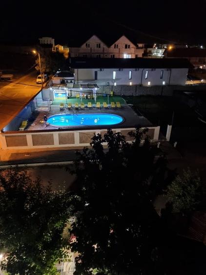 Casă cu 4 camere în Palazu Mare