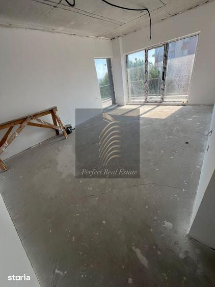 Apartament cu 2 camere decomandat în Zona Industrială