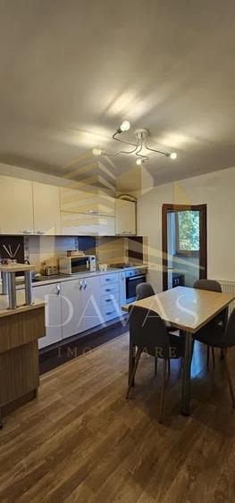 Apartament cu 2 camere decomandat, mobilat în Zorilor