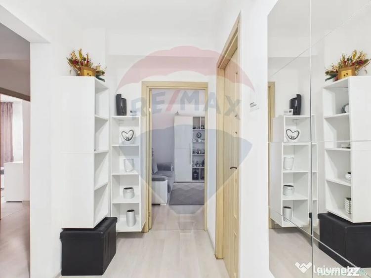 Apartament cu 4 camere decomandat în Colentina
