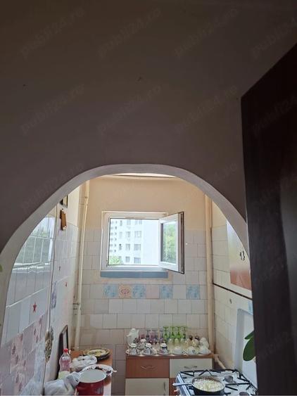 Apartament cu 2 camere semidecomandat în Titan