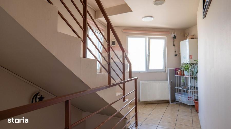 Spațiu comercial, de 270 mp, în Baicului