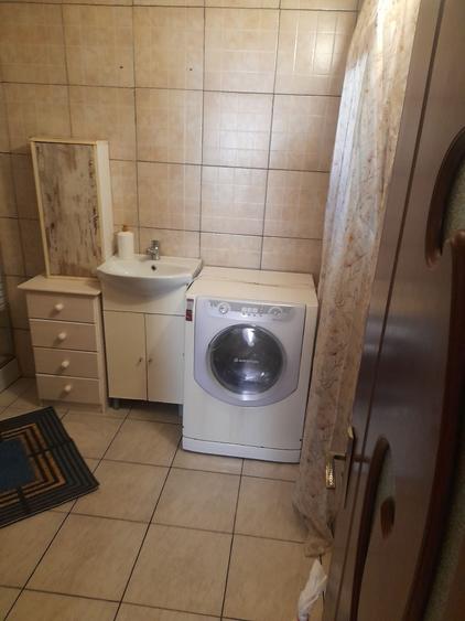 Casă cu 2 camere în Central