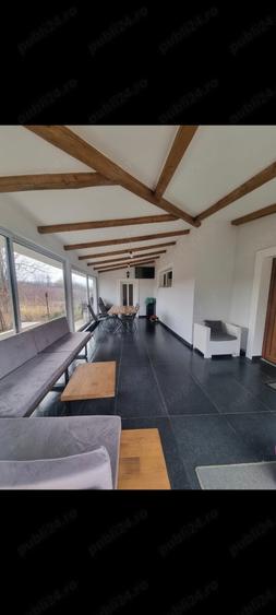 Casă cu 4 camere cu Teren 700 Mp în Central