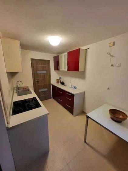 Apartament cu 2 camere decomandat în Aviației