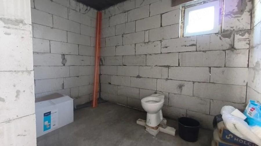 Casă cu 1 camere cu Teren 500 Mp în Central