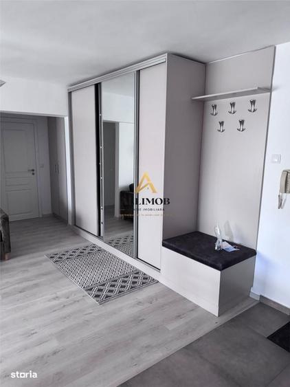 Apartament cu 2 camere semidecomandat în Ultracentral