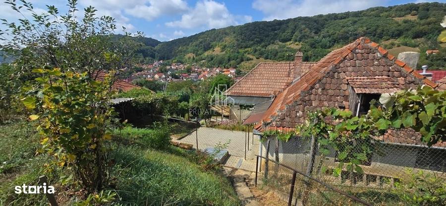 Casă cu 4 camere în Angofa