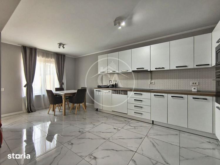 Casă cu 4 camere decomandat cu Teren 300 Mp în Central