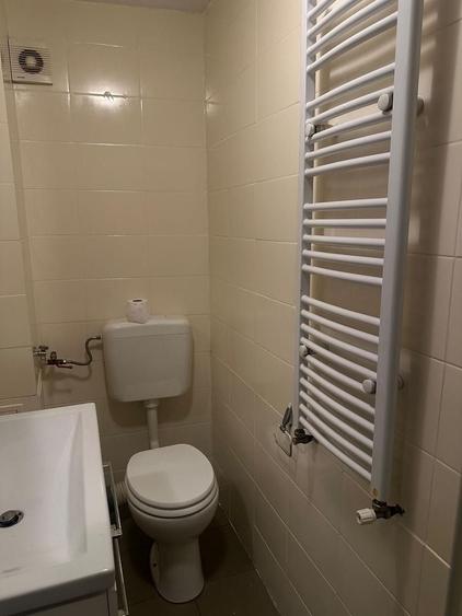 Apartament cu 2 camere semidecomandat în P-ța Romană