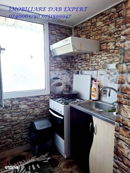 Apartament cu 2 camere în Micro 13