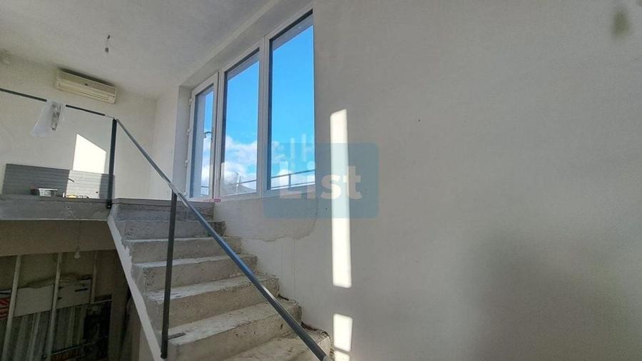 Casă cu 6 camere cu Canalizare în Dezmir