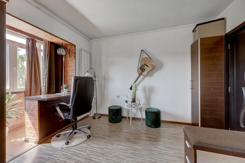 Apartament cu 2 camere decomandat, mobilat în Sebastian