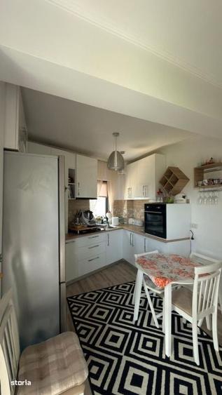 Apartament cu 2 camere în Palazu Mare