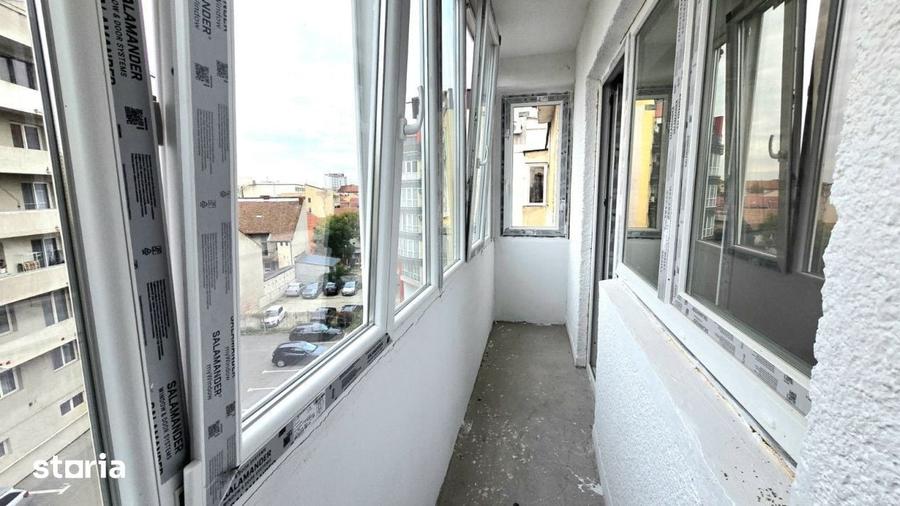 Apartament cu 3 camere decomandat în Ultracentral