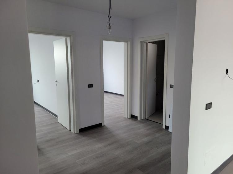 Casă cu 3 camere în Brestei