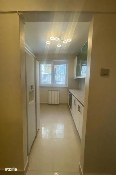 Apartament cu 3 camere semidecomandat, mobilat în Dorobanți