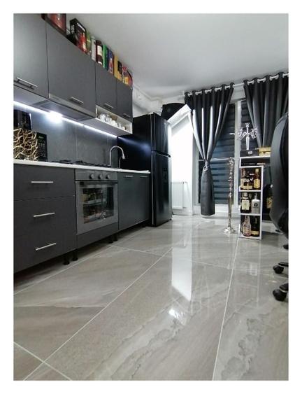 Apartament cu 2 camere semidecomandat în Vitan-Bârzești