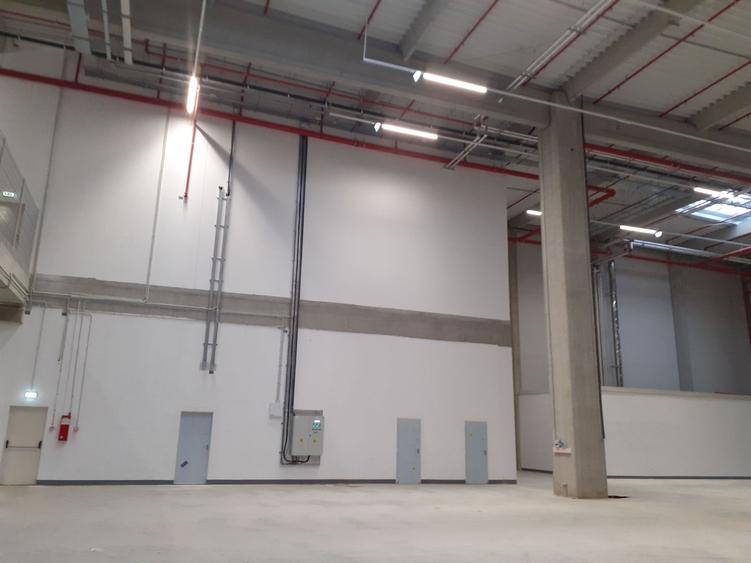 Spațiu industrial, de 3,000 mp, în Ștefăneștii de Jos
