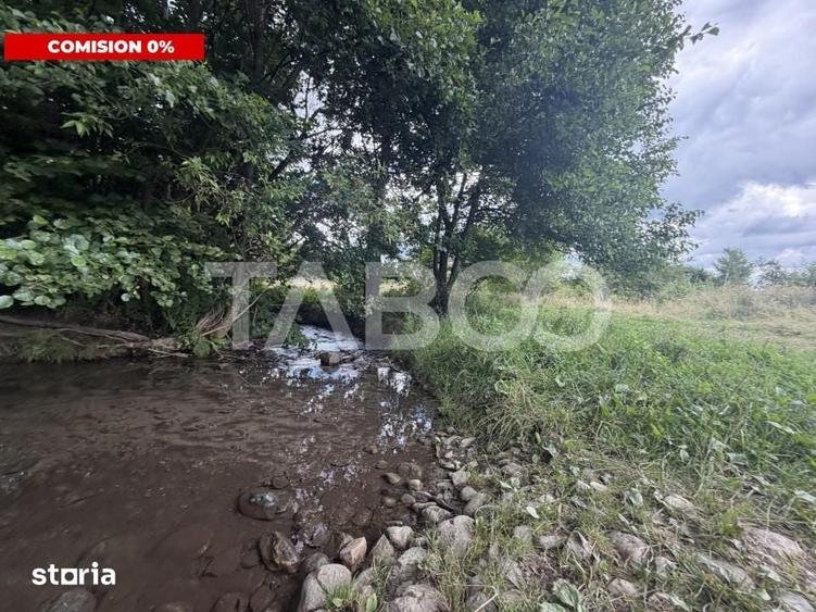 Teren de 3500 mp, în Recea
