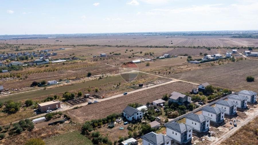 Teren Construcții de 5449 mp, în Ciorogârla