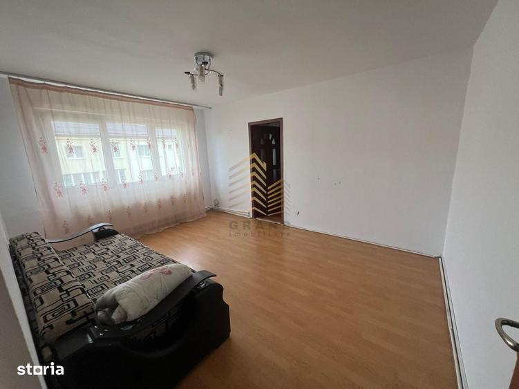 Apartament cu 2 camere semidecomandat în Central