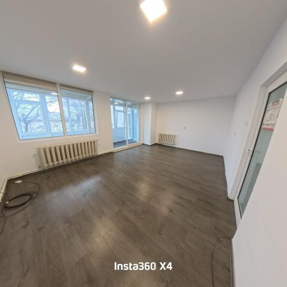 Spațiu comercial, de 32 mp, în Independenței