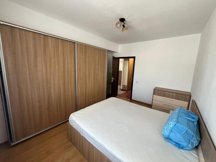 Apartament cu 2 camere decomandat, mobilat în Răcădău
