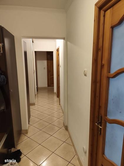 Apartament decomandat 3 camere de vanzare MilitariGorjului 70 mp - 3