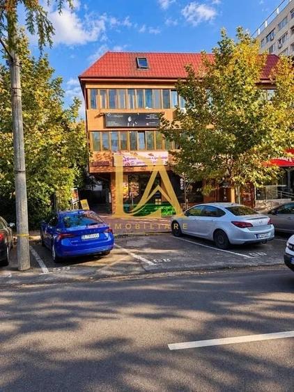 Spațiu comercial, de 90 mp, în Dristor