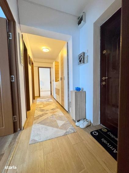 Apartament cu 2 camere decomandat în Energiei