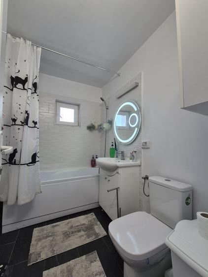 Apartament cu 2 camere decomandat în Dancu
