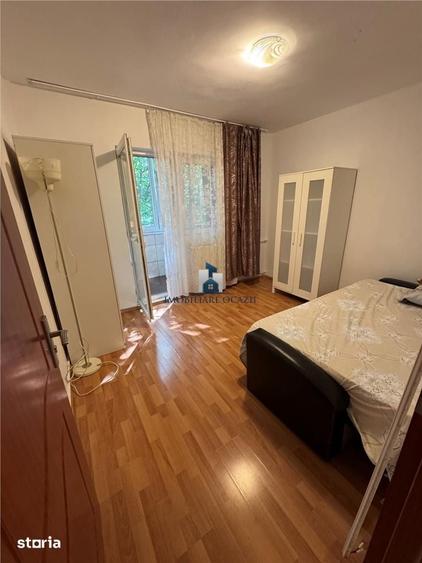 Apartament cu 3 camere decomandat în Giurgiului