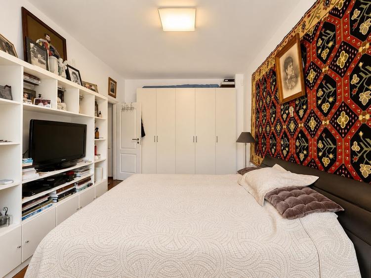 Apartament cu 2 camere decomandat în Cișmigiu